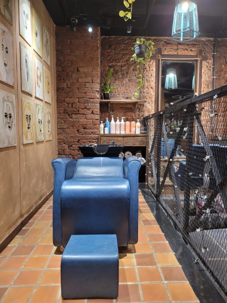 Best Hair Salon In ahmedabad