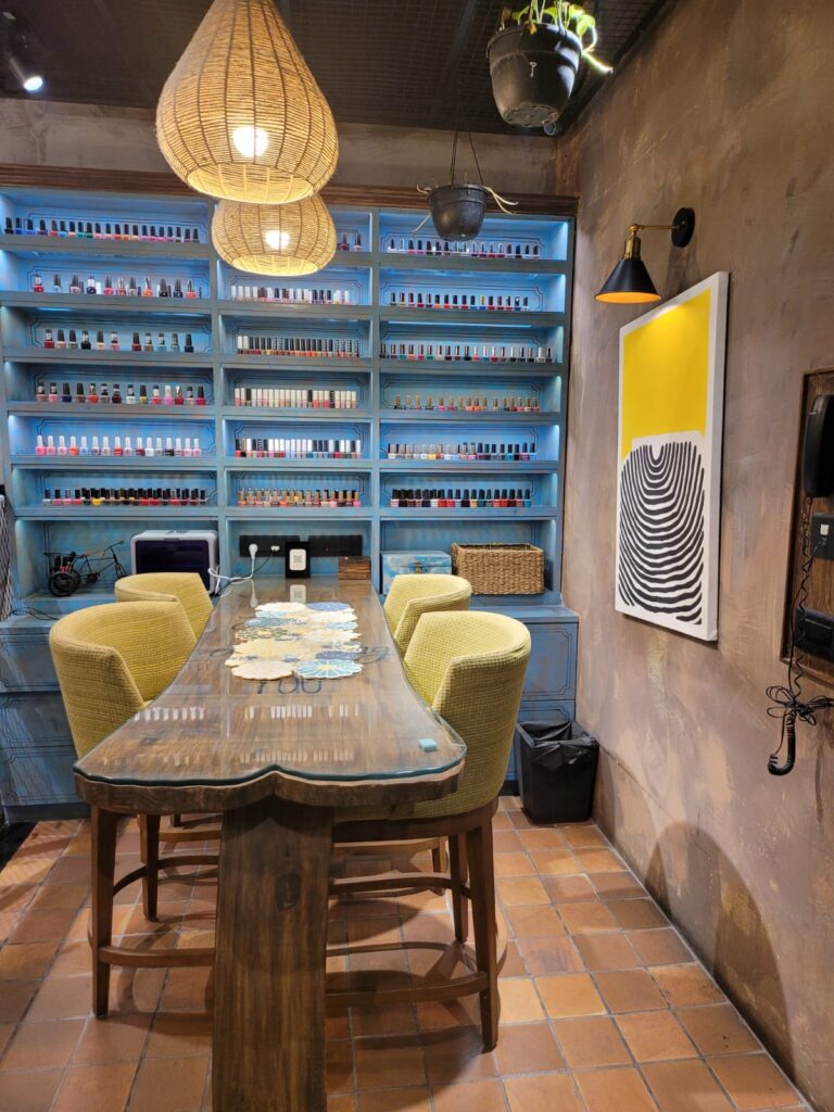 Best Hair Salon In ahmedabad