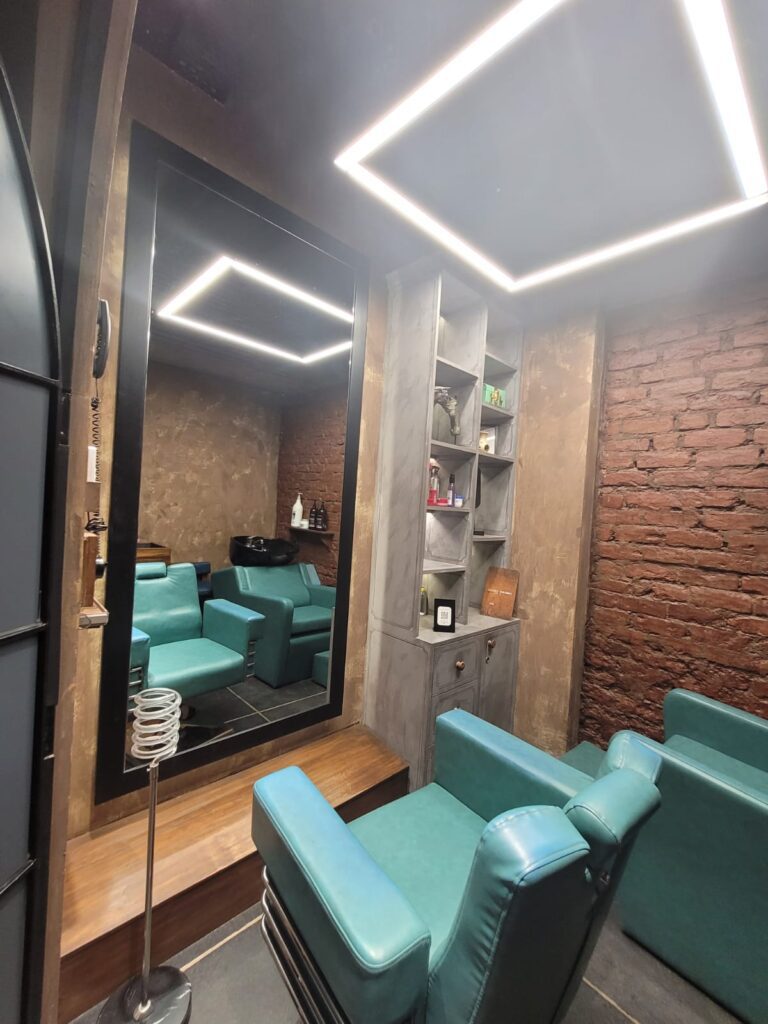best salon in ahmedabad